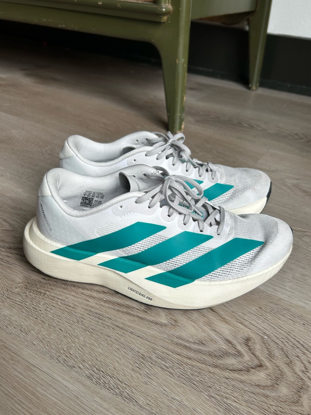 Adidas EVO SL Sneakers